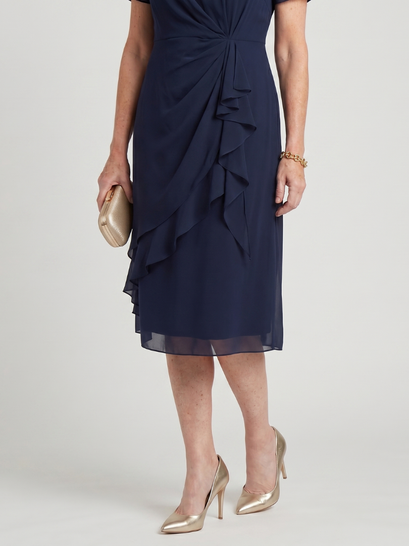Ember | Elegant Three Quarter Sleeve Midi Dress