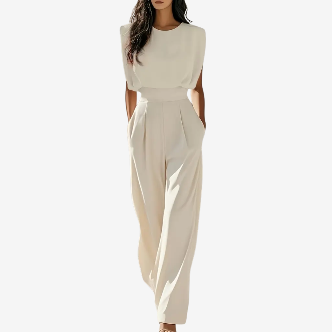 Amirah | Elegant Jumpsuit with Tailored Fit and Three Quarter Sleeves