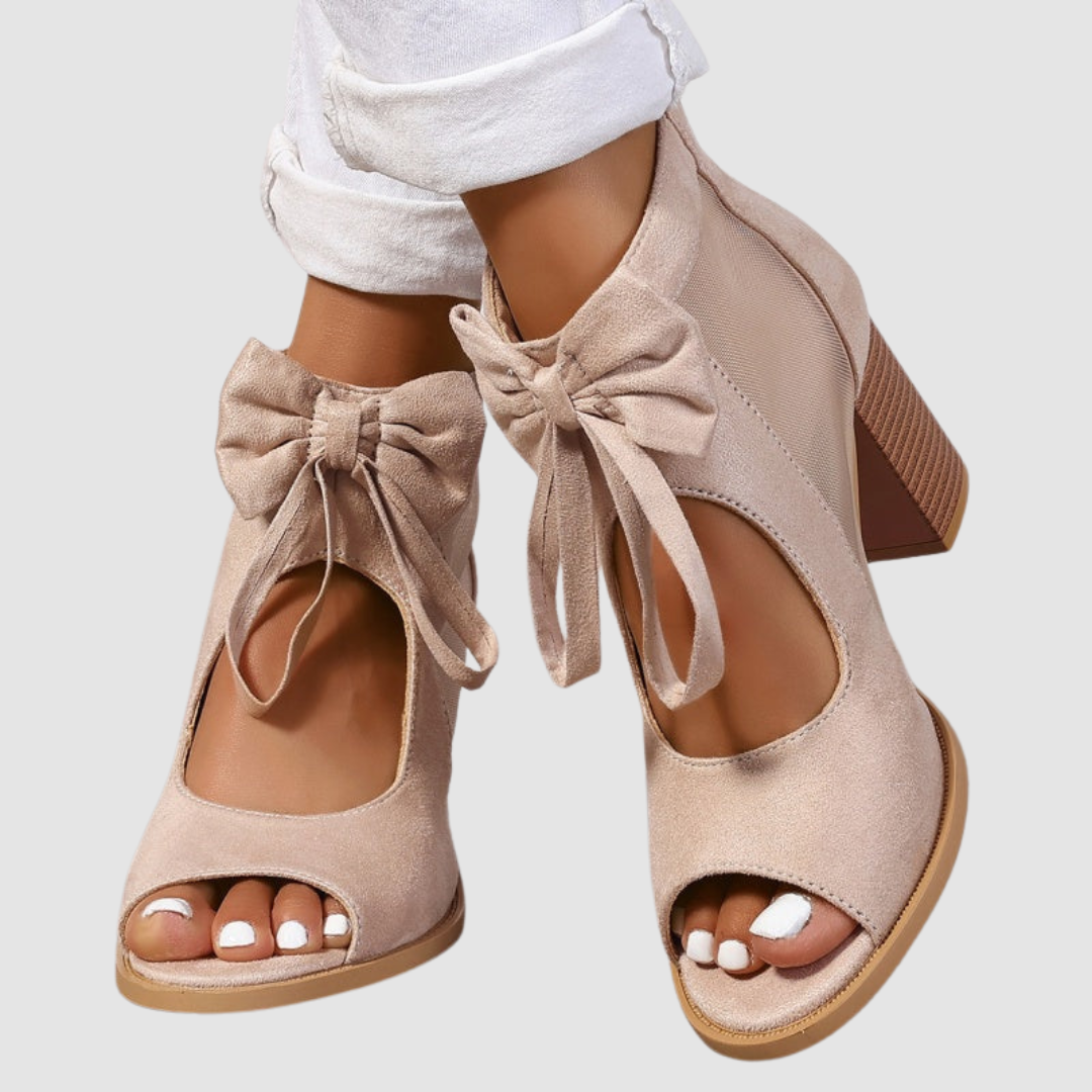 Rebecca Bow Charm | Orthopedic Heels