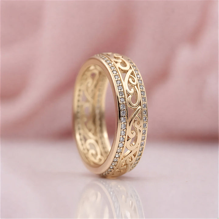 Elegant Gold Twisted Ring | Unique Design, Statement Piece Jewelry