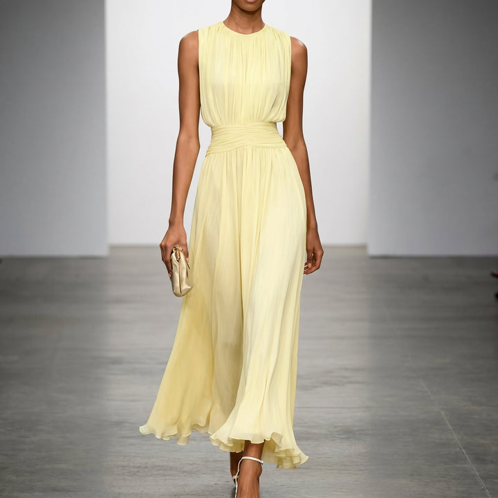 Chayna | Elegant Three Quarter Sleeve Maxi Dress