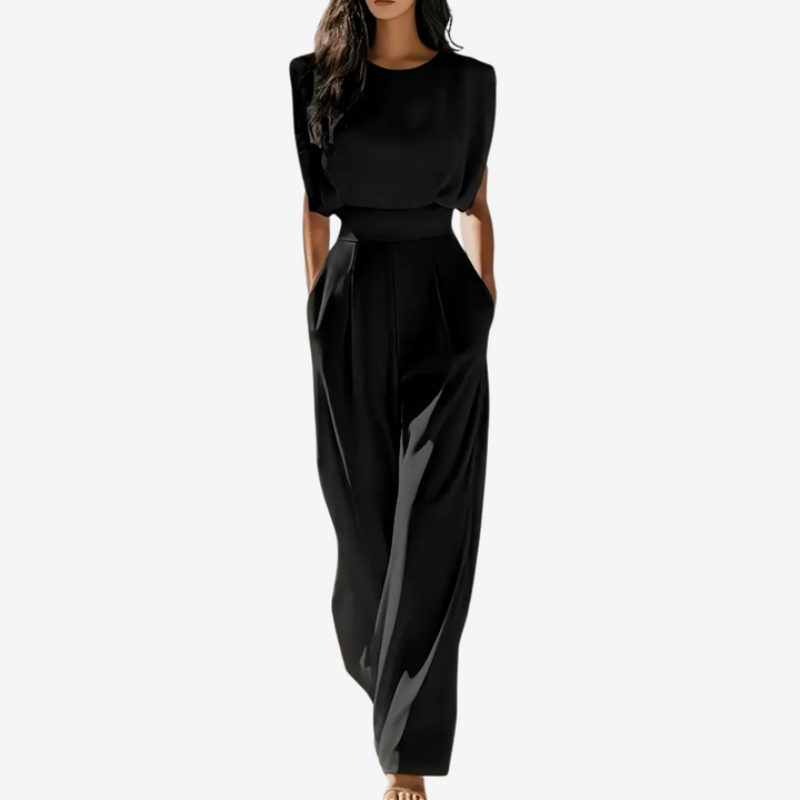 Amirah | Elegant Jumpsuit with Tailored Fit and Three Quarter Sleeves