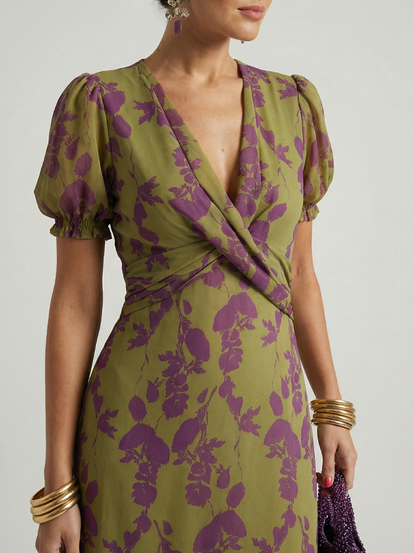 Virel Relaxed Floral Midi Dress - Floral Print, Relaxed Fit, Three Quarter Sleeve Midi Dress