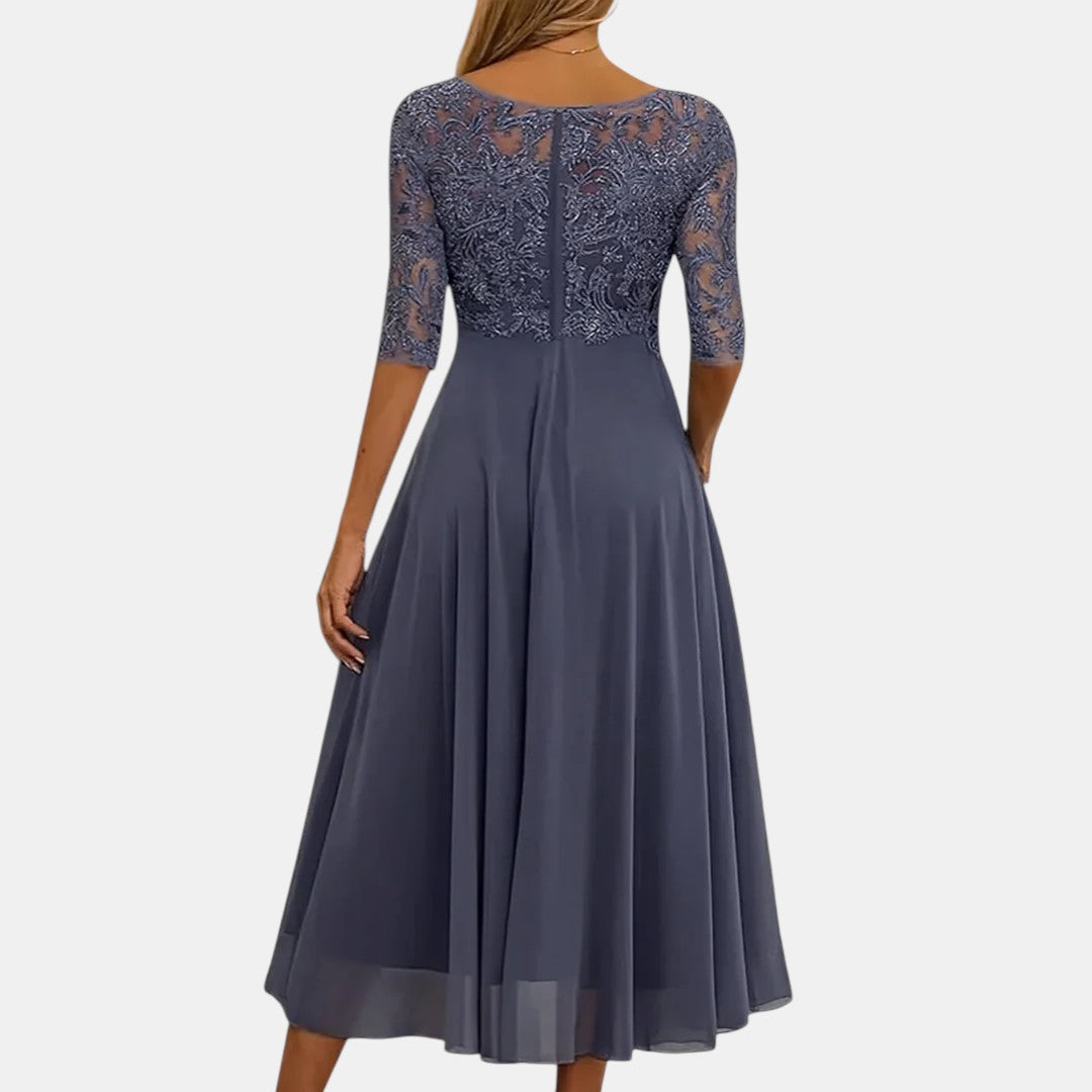 Rubi | Elegant Three Quarter Sleeve Maxi Dress