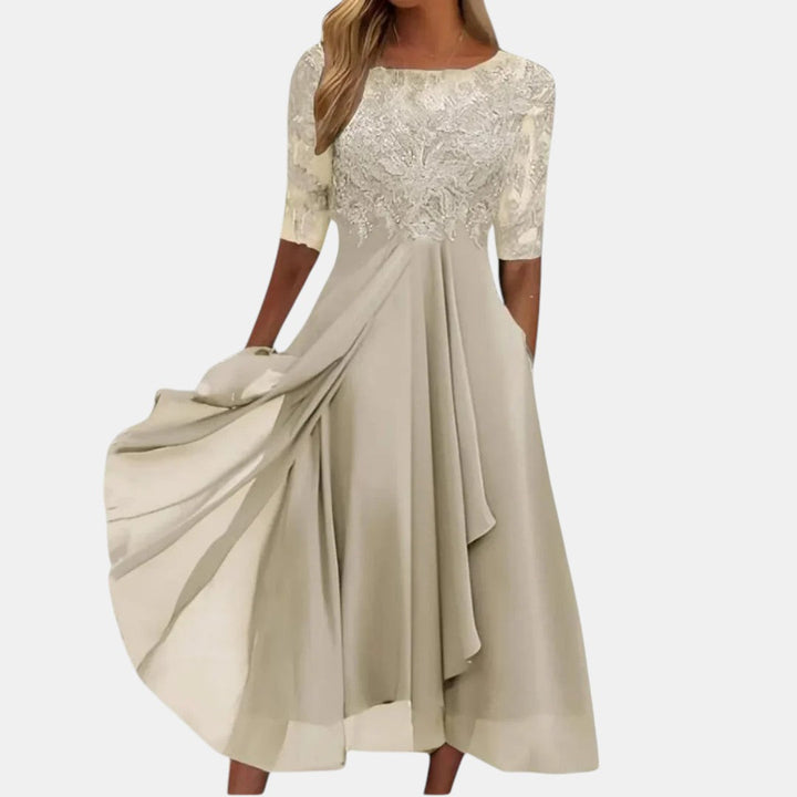 Rubi | Elegant Three Quarter Sleeve Maxi Dress
