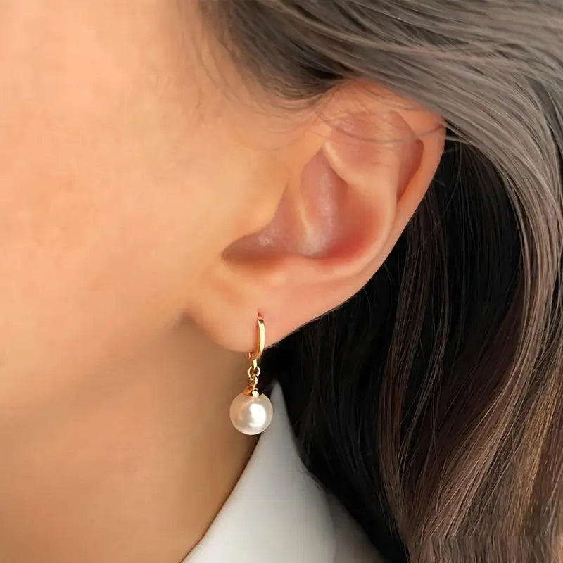 Nysa - Elegant Pearl Necklace Set
