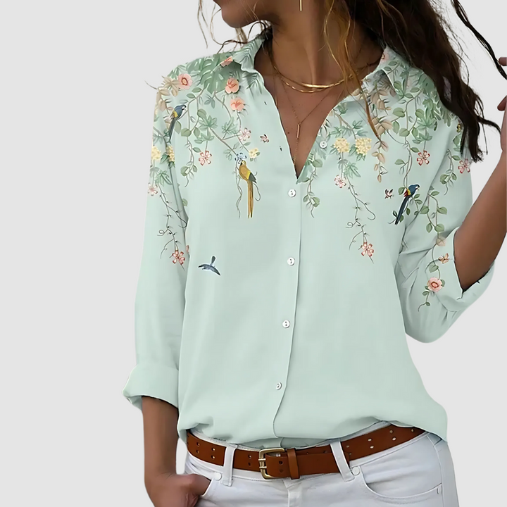 Noa Timeless | Elegant Soft Blouse