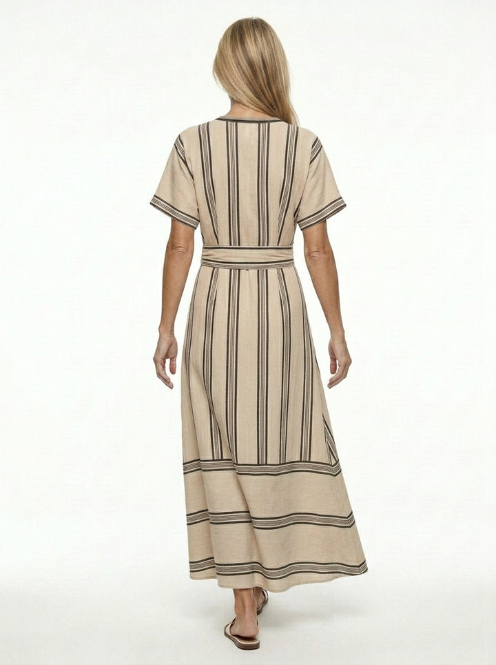 Amy's Wardrobe | Breezy Summer Dress in Light Fabric