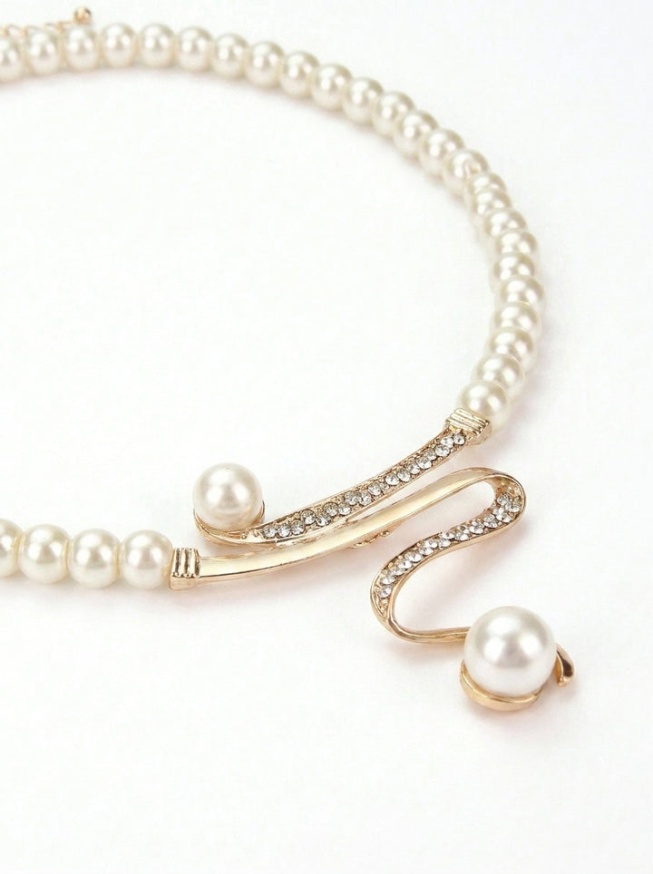 Amy's Wardrobe | Elegant Natural Pearl Necklace Set