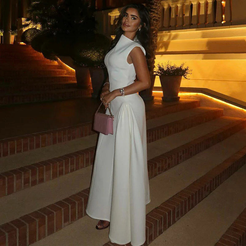 Evelin | Elegant Three Quarter Sleeve Maxi Dress