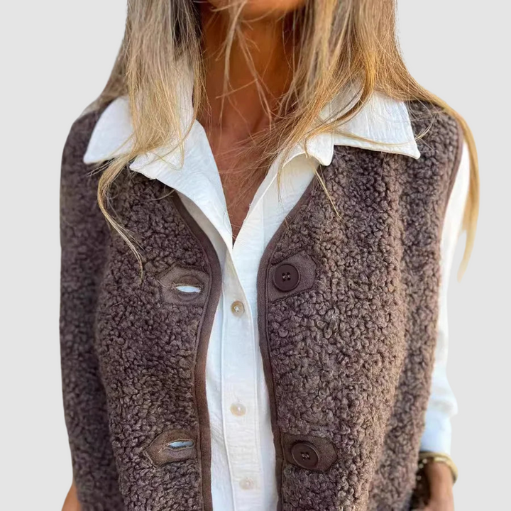 Chantal | Buttoned Vest