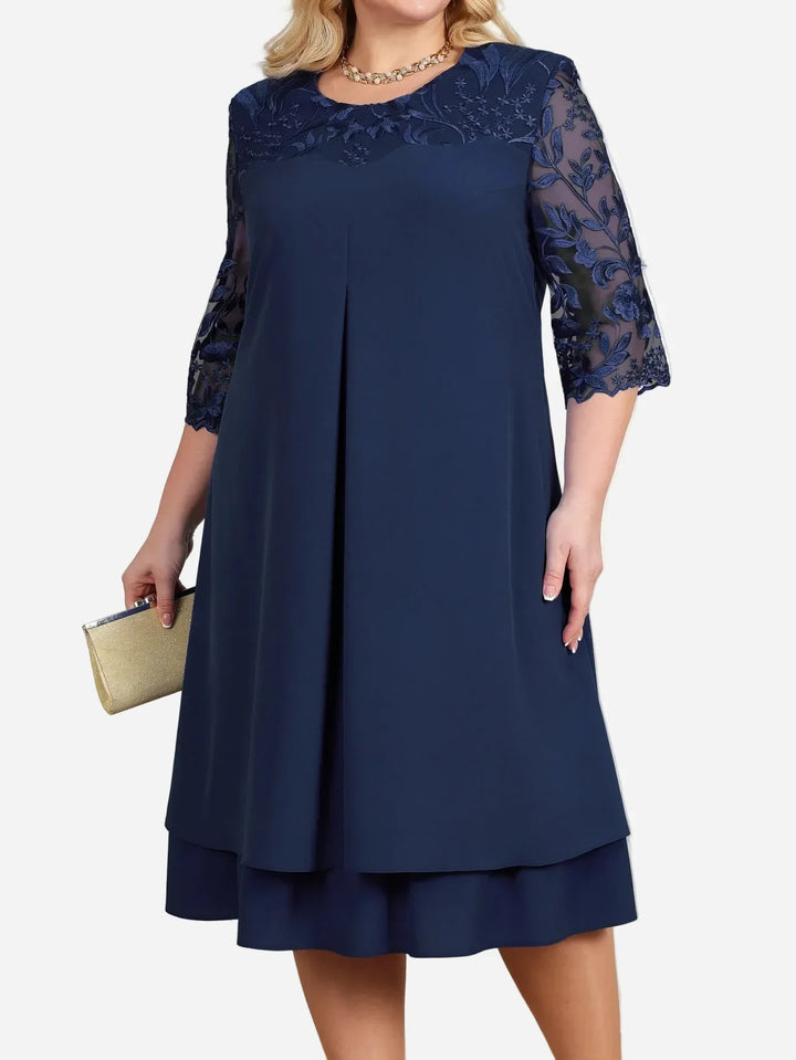 Audriana | Elegant Three Quarter Sleeve Midi Dress