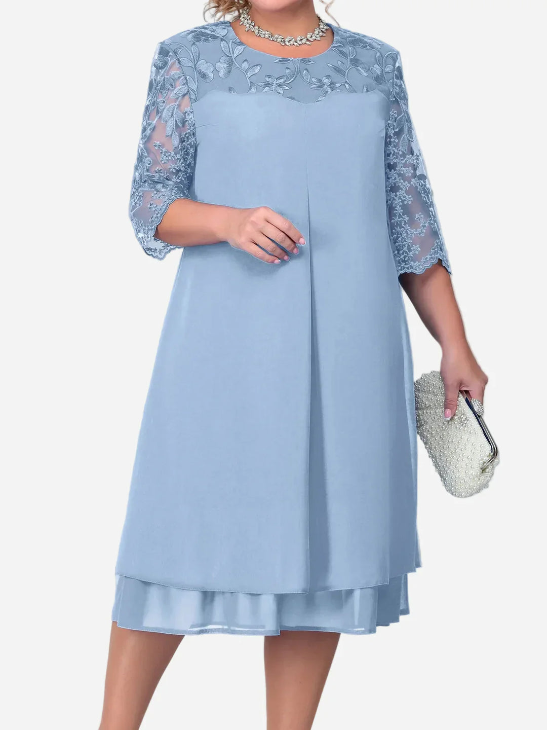 Audriana | Elegant Three Quarter Sleeve Midi Dress