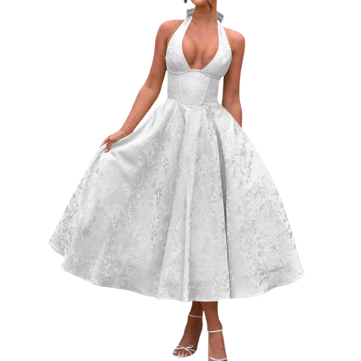 Valarie | Elegant Three Quarter Sleeve Maxi Dress