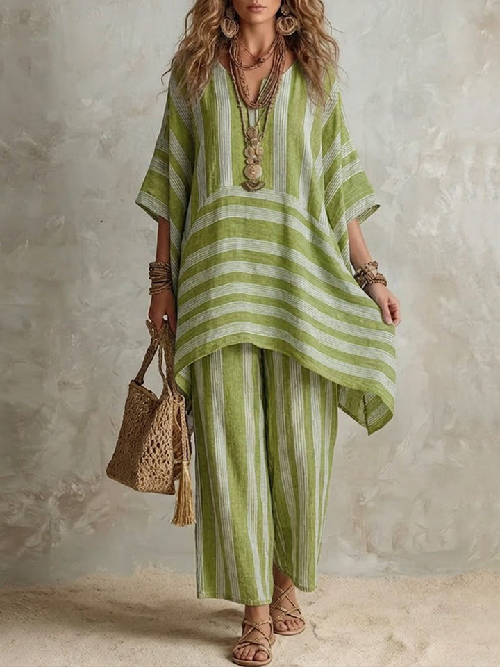 Irelyn - Chic Two-Piece Set with Textured Knit Top and Flowy Skirt