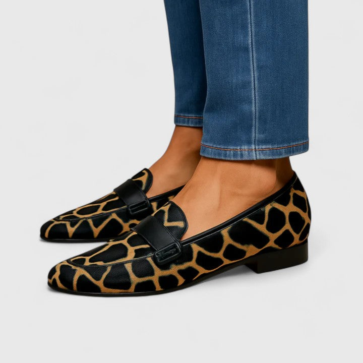 Kleirra | Timeless Loafers | Classic Leather Slip-On Footwear