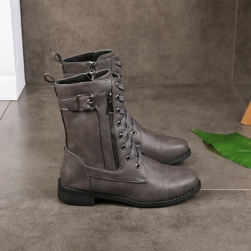 Liana Chic | Round-Toe Leather Boots